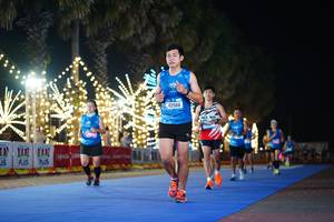BIB: 100, 42568
                            <button type="button" onclick="openModal(19623223)" class="btn btn-primary btn-sm float-right btn-popup" data-toggle="modal" data-target=".modal-high-quality">
                        <i class="fas fa-shopping-cart"></i> Add to Cart
                    </button>
                                            <button type="button" onclick="isThisMe(19623223, true)" class="btn btn-success btn-sm float-right btn-popup btn-isme hidden" data-toggle="tooltip" data-placement="bottom" title="นี่คือรูปของคุณใช่ไหม คลิกที่นี่เพื่อเอาเข้าอัลบั้ม">
                        <i class="fas fa-plus"></i> Add to album
                    </button>
                    <button type="button" onclick="isThisMe(19623223, false)" class="btn btn-warning btn-sm float-right btn-popup btn-isnotme hidden">
                        <i class="fas fa-ban"></i> Remove from album
                    </button>